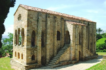 Santa María del Naranco en Oviedo